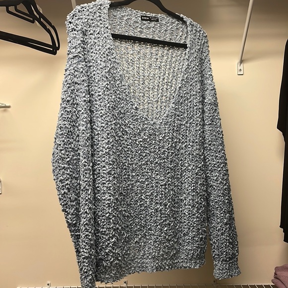 SHEIN sweater - Picture 1 of 4